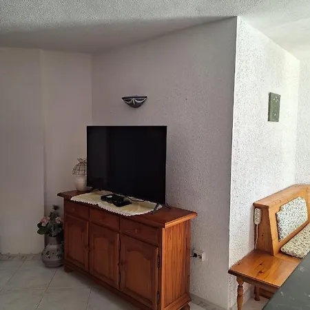 Appartement A Far From *